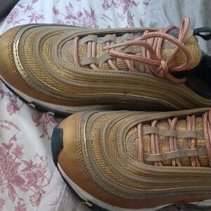 Nike Kids Sneakers Gold and Tan